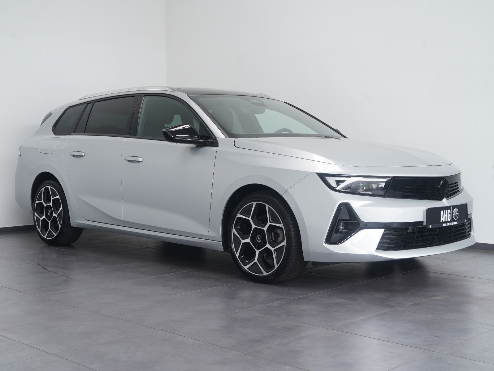 Fahrzeugabbildung Opel Astra L 1.5 Diesel Sports Tourer GS Line PANO