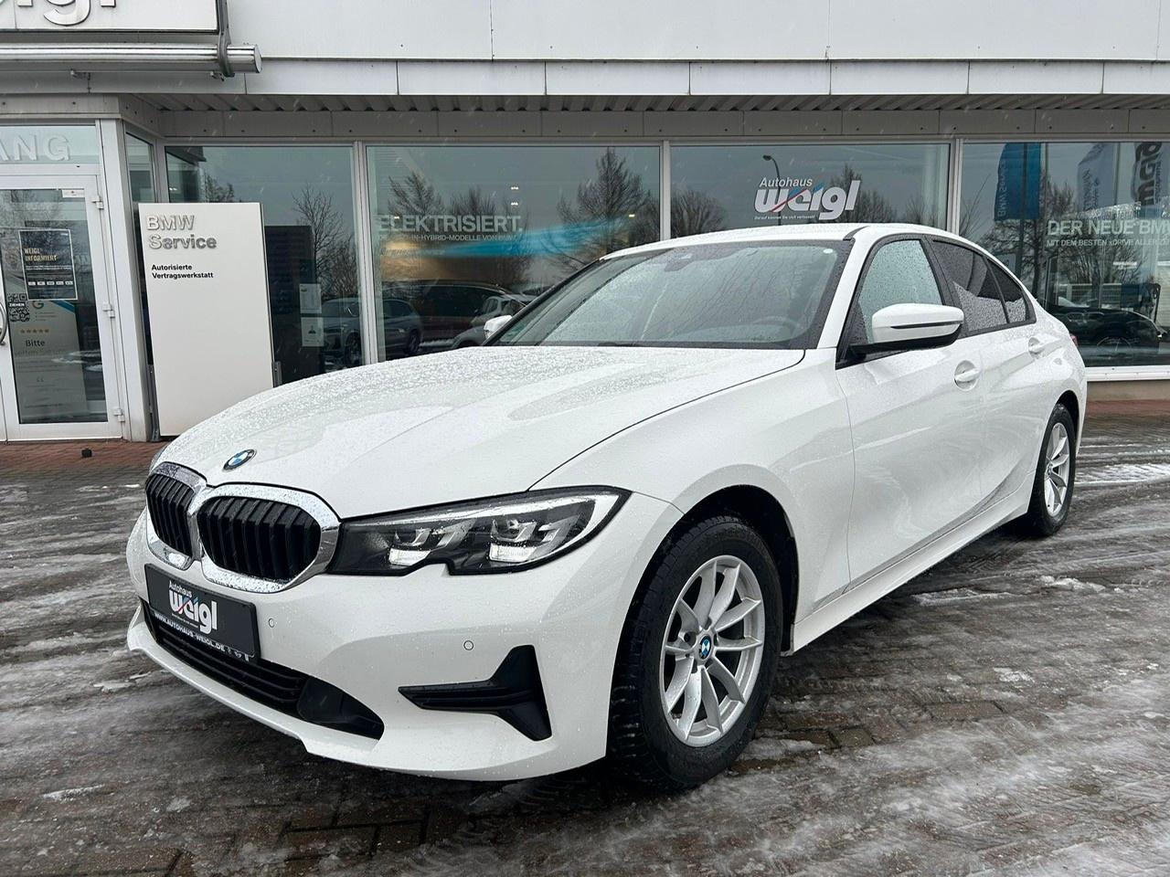 BMW 320iA Advantage +Komfortzugang+DrivingAssist.+LM