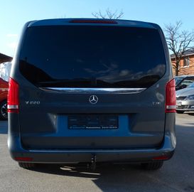 Mercedes V 220 - 7