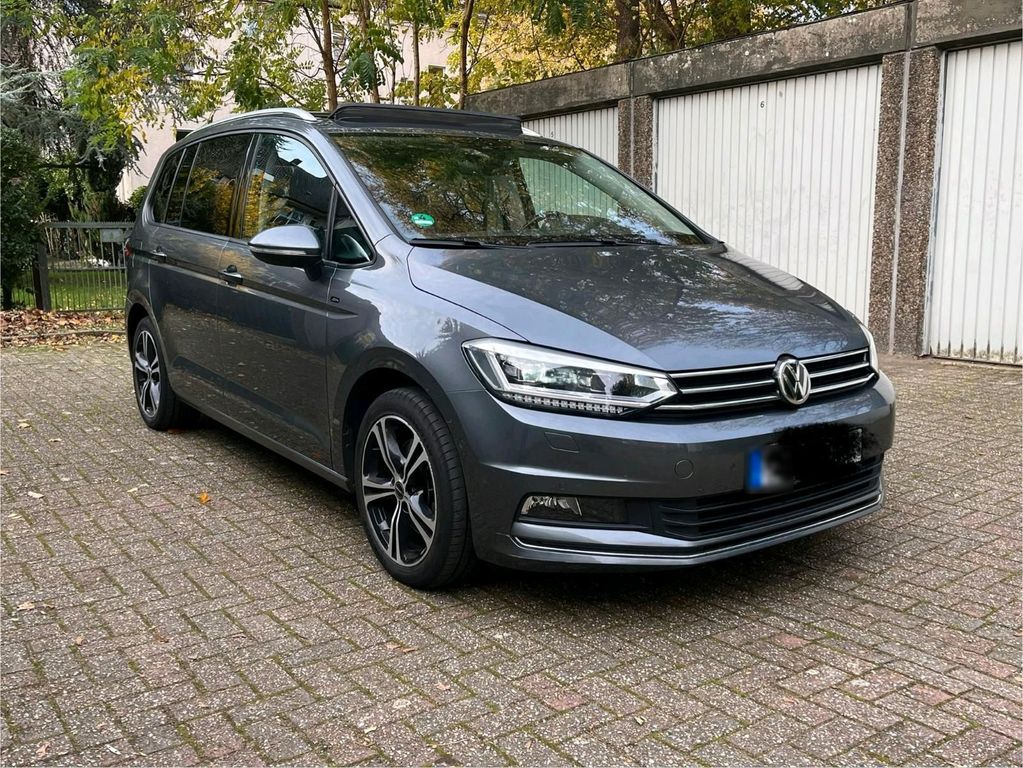 Image of Volkswagen Touran