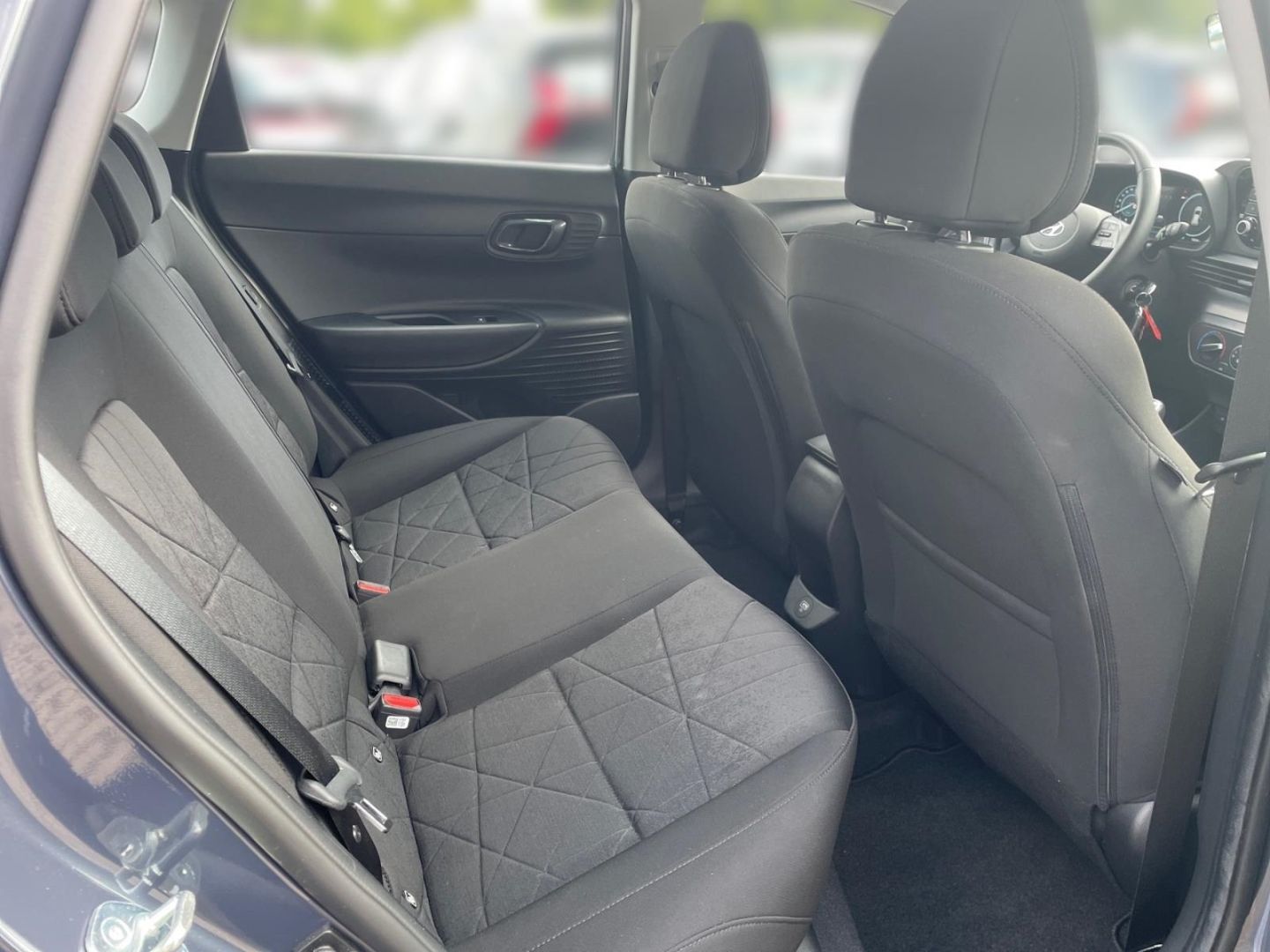 Fahrzeugabbildung Hyundai BAYON 1.0T Mild-Hybrid 48V Trend Navi Kamera AHK