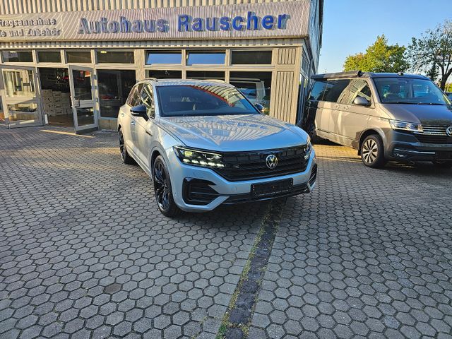 Volkswagen Touareg R-Line  286 PS 4MO AT8 Luftfahrwerk