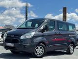 Ford Tourneo Custom Kombi 300 L1 Titanium 8 SITZE - Ford Tourneo Custom aus 2013