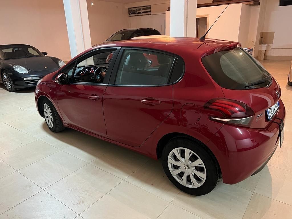 Image of Peugeot 208