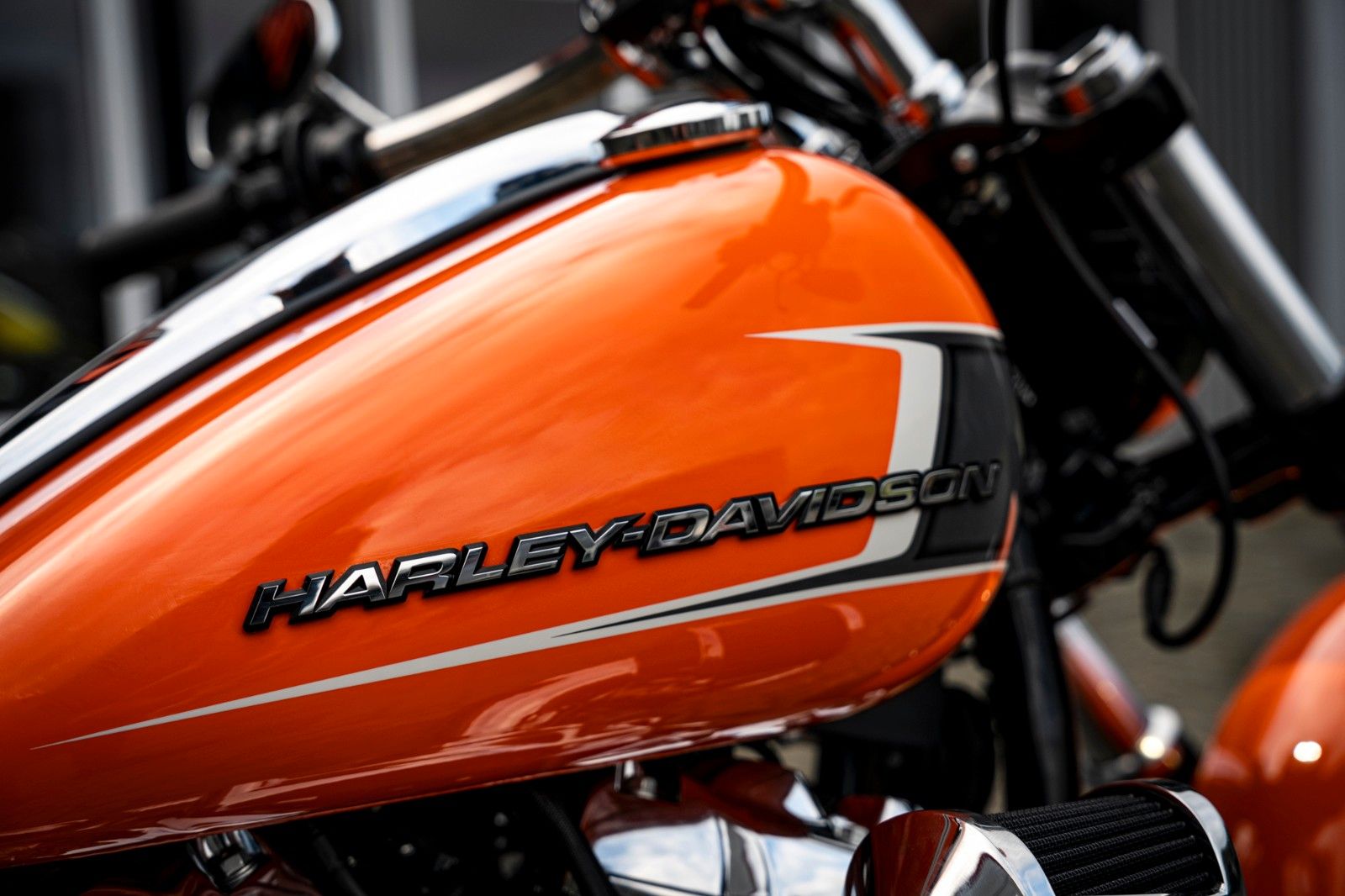 Fahrzeugabbildung Harley-Davidson BREAKOUT FXBR 117 ci -MY23 JETZT verfügbar