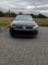 Volkswagen Golf 7 GTI Perf./ Inspektion Neu/ 8-fach bereift - Volkswagen Golf: I