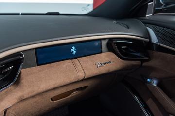 صورة مصغرة 22 لـ 2020 Ferrari ROMA