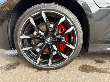 BMW 330e xDrive Touring M Sportpaket Head-Up DAB