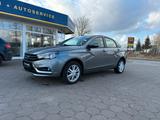 Lada Vesta 1.6 16V - Lada Gebrauchtwagen von 2018