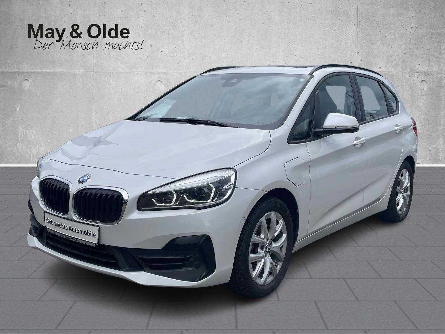 BMW 225 xe Active Touer Panoramadach HarmanKardon El