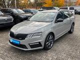 Skoda Octavia Combi RS 2.0TDI DSG 4x4 NAVI PDC SH LED - Skoda Octavia Combi mit Diesel-Antrieb