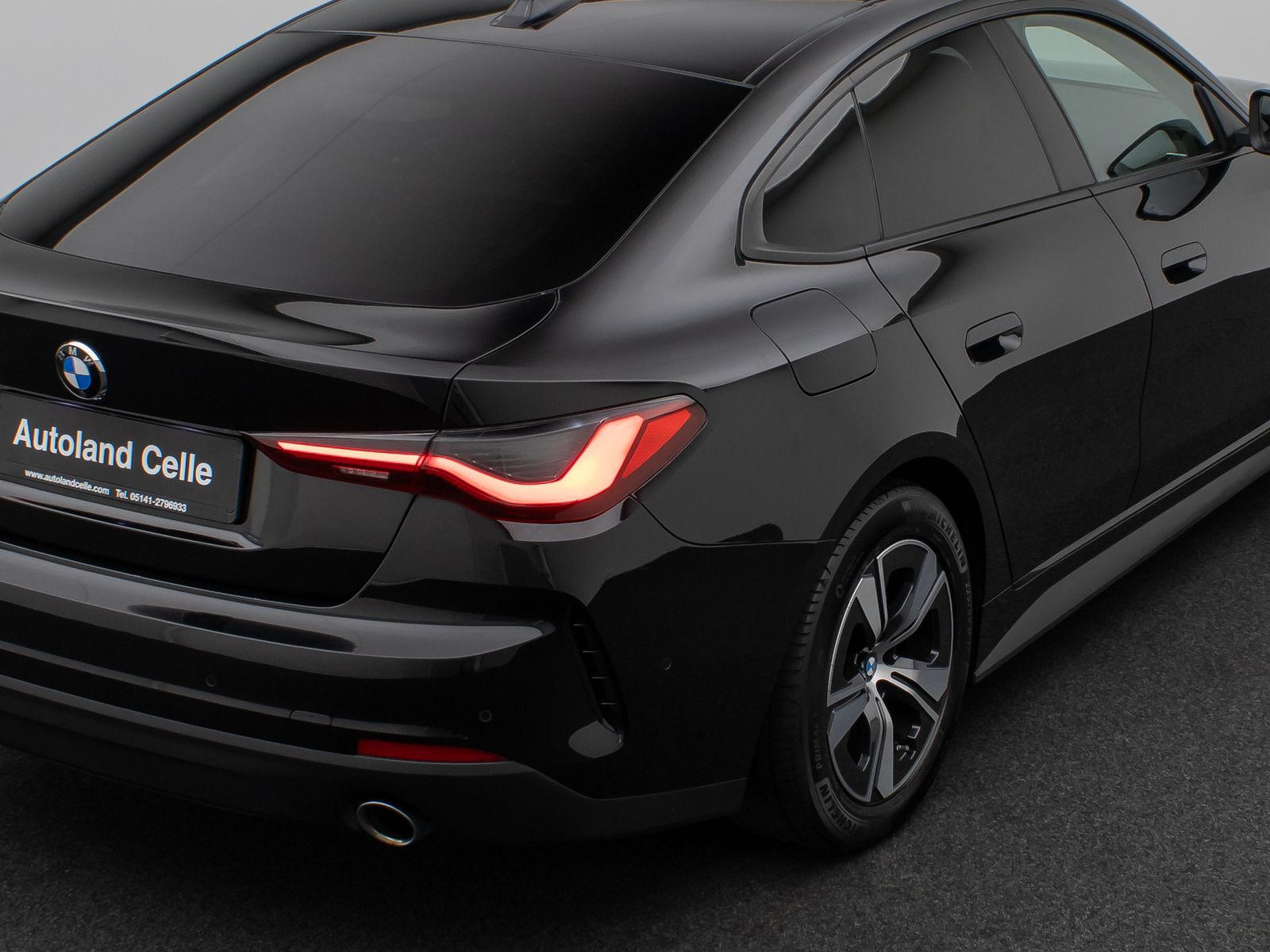 Fahrzeugabbildung BMW 420 Gran Coupé  Glasdach Kamera DAB HiFi Sport
