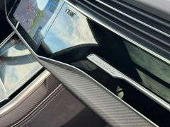 AUDI RSQ8 Performance /Pano/V-Max/25 % %%% AUDI RSQ8 Performance /Pano/V-Max/25 % %%%