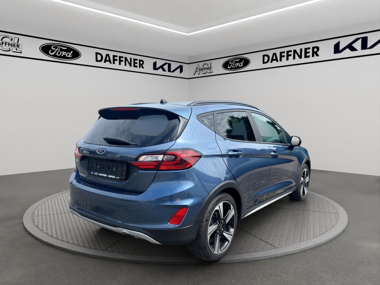 Fahrzeugabbildung Ford Fiesta Active X LED Blendfreies Fernl. Kurvenlic