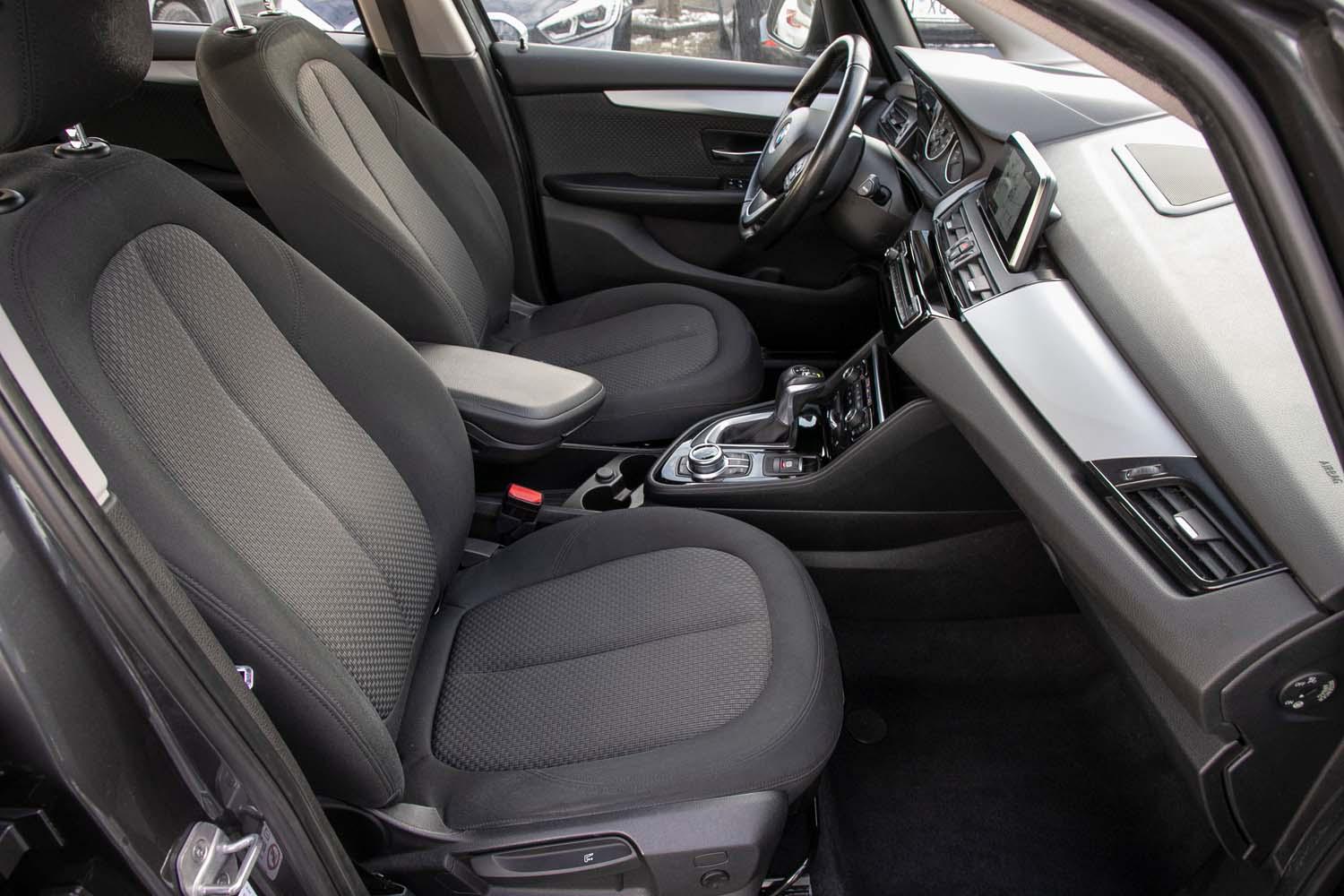 BMW 220i Active Tourer Advantage HiFi Navig. LED PDC