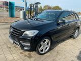 Mercedes-Benz Mercedes Ml 350 4 Matic AMG Paket - mit Diesel-Antrieb: Mercedes Ml