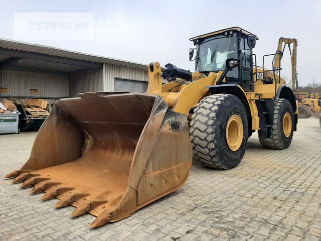 CAT 972M