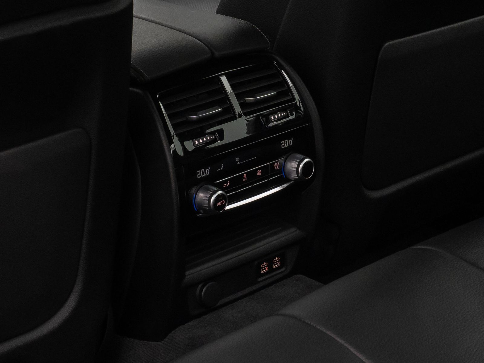 Fahrzeugabbildung BMW 540d xD DisplKey Laser DAB MSport HUD H/K 19Zoll