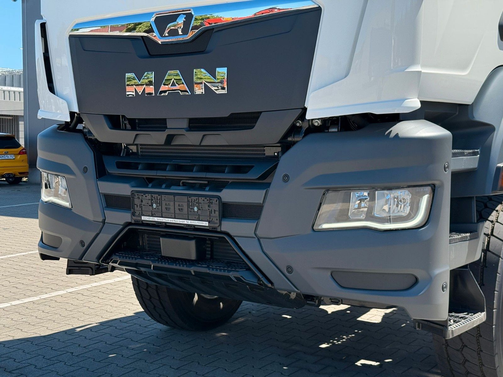 Fahrzeugabbildung MAN TGS 18.480 BL SA 4x4 mit Hydraulikvortbere* AhK