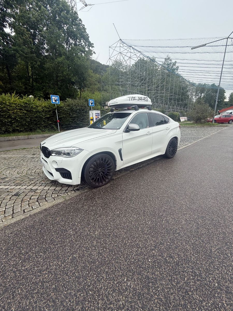 BMW X6 xDrive50i X6M Einzelstück 680 PS Voll 22 Zoll