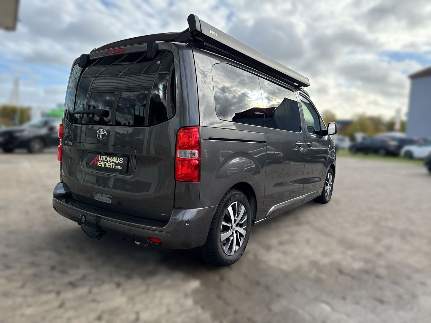 Fahrzeugabbildung Crosscamp Camper Van Flex Faltdach HUD StandHZG AHK-abnehm