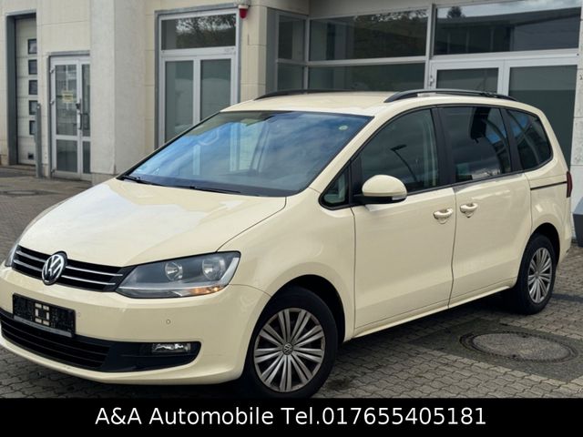 Volkswagen Sharan 2.0TDi Trendline 7.Sitzer Automatik Leder