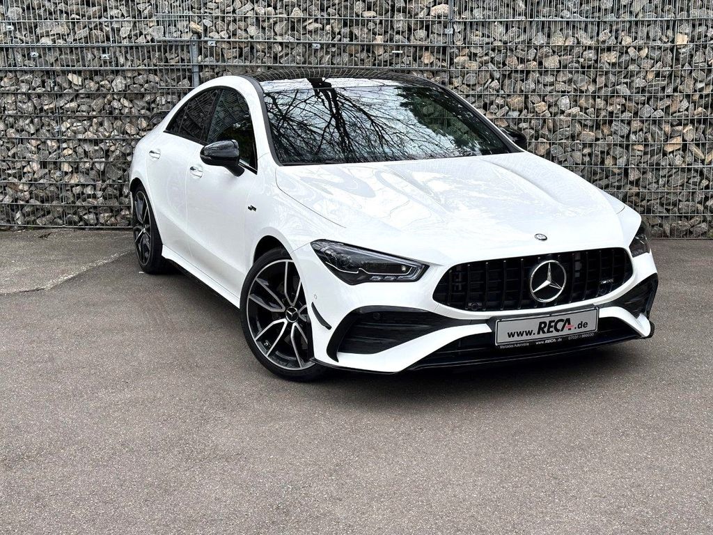 Mercedes-Benz CLA 35 AMG 4m Pano+AMG Premium +Night+Aero Plus