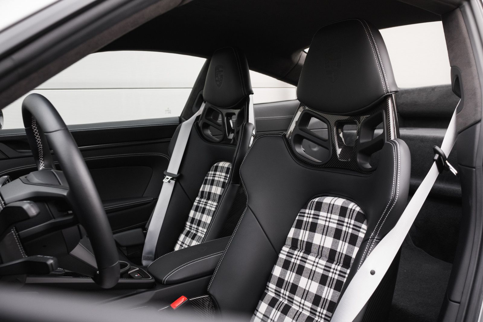 Fahrzeugabbildung Porsche 992/911GT3 Touring-Schalter-PCCB-Vollschale-Lift