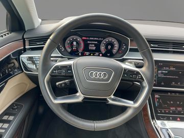 Audi A8 - 11