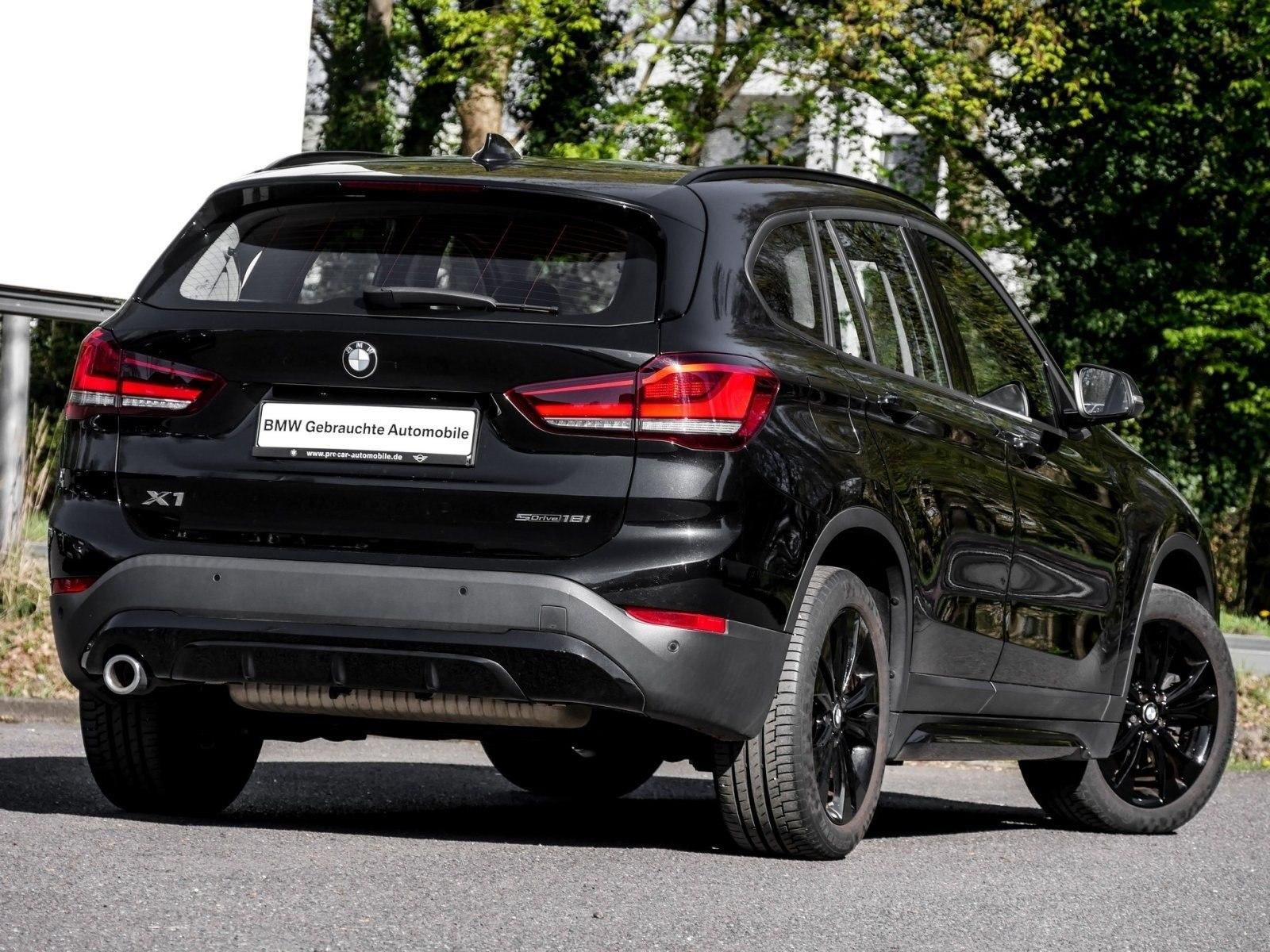 BMW X1 sDrive18i SPORT LINE+AHK+LED+NAVI+SHZ