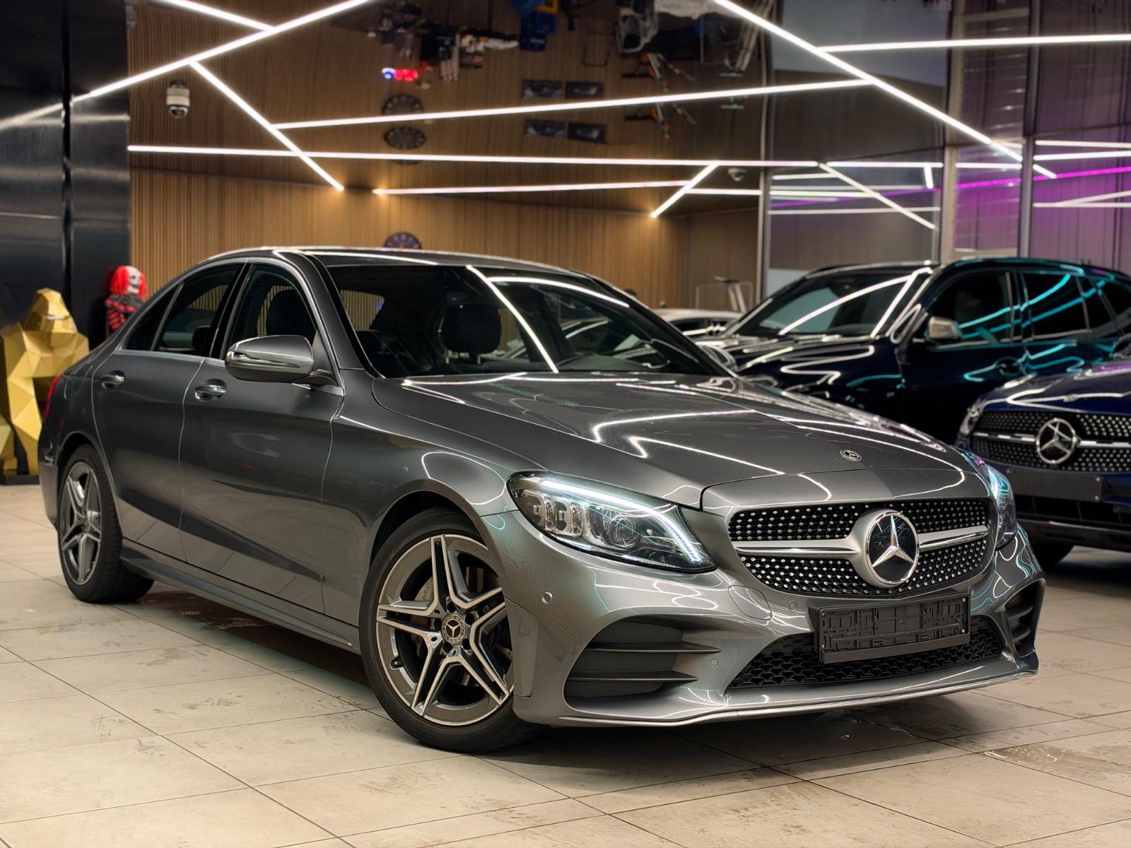 Mercedes-Benz C 220