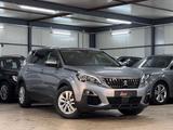 Peugeot 5008 Active Business 7SITZER*APPS*VIR*SPUR*1.H - Peugeot 5008 Active mit Benzin-Antrieb