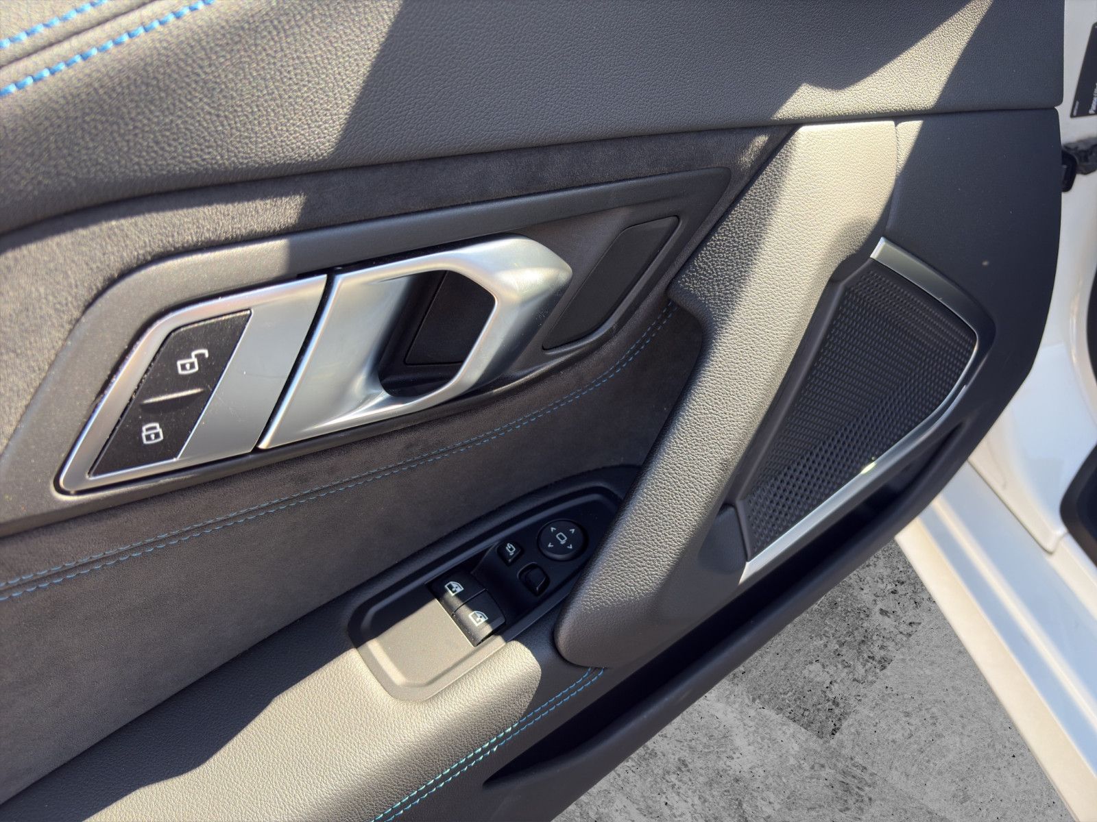Fahrzeugabbildung BMW Z4 Roadster sDrive 20i M Sport/Shadow/Apple/Navi