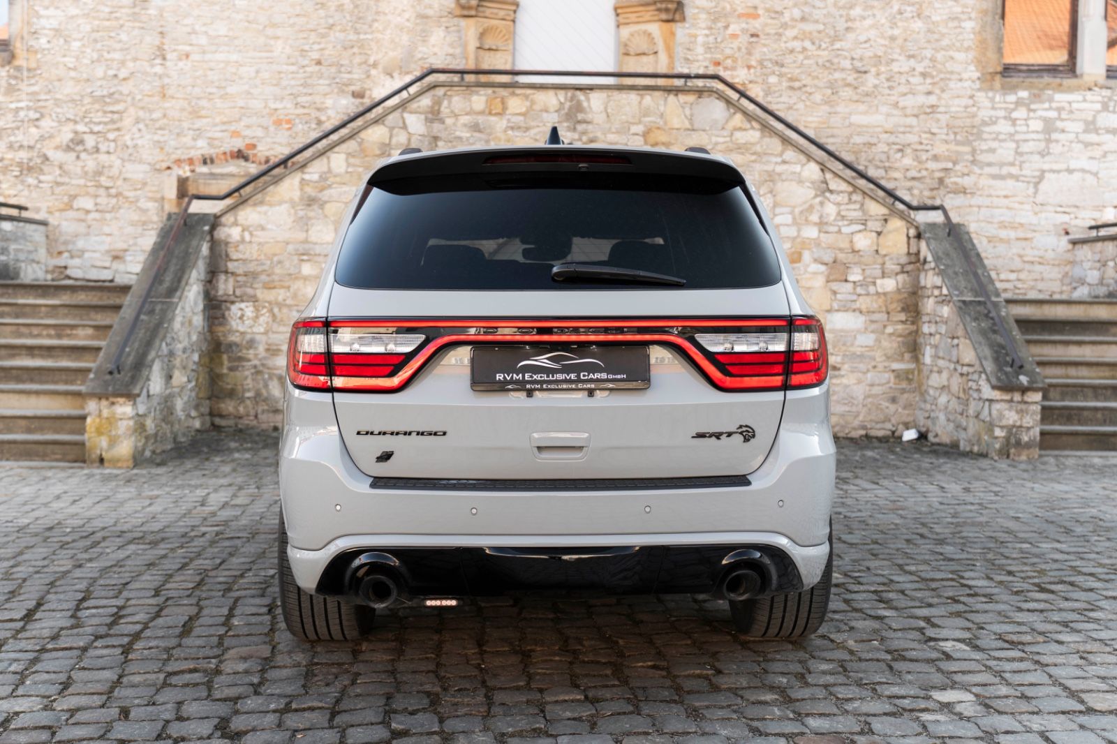 Fahrzeugabbildung Dodge 5.7L R/T AWD SRT Paket ACC AHH LPG TOTW PDC KAM