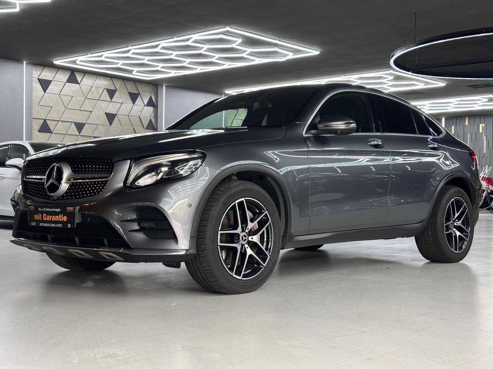 MERCEDES-BENZ GLC 250 4Matic Coupe AMG/AHK/SHZ/CAM/SCHIEBEDACH
