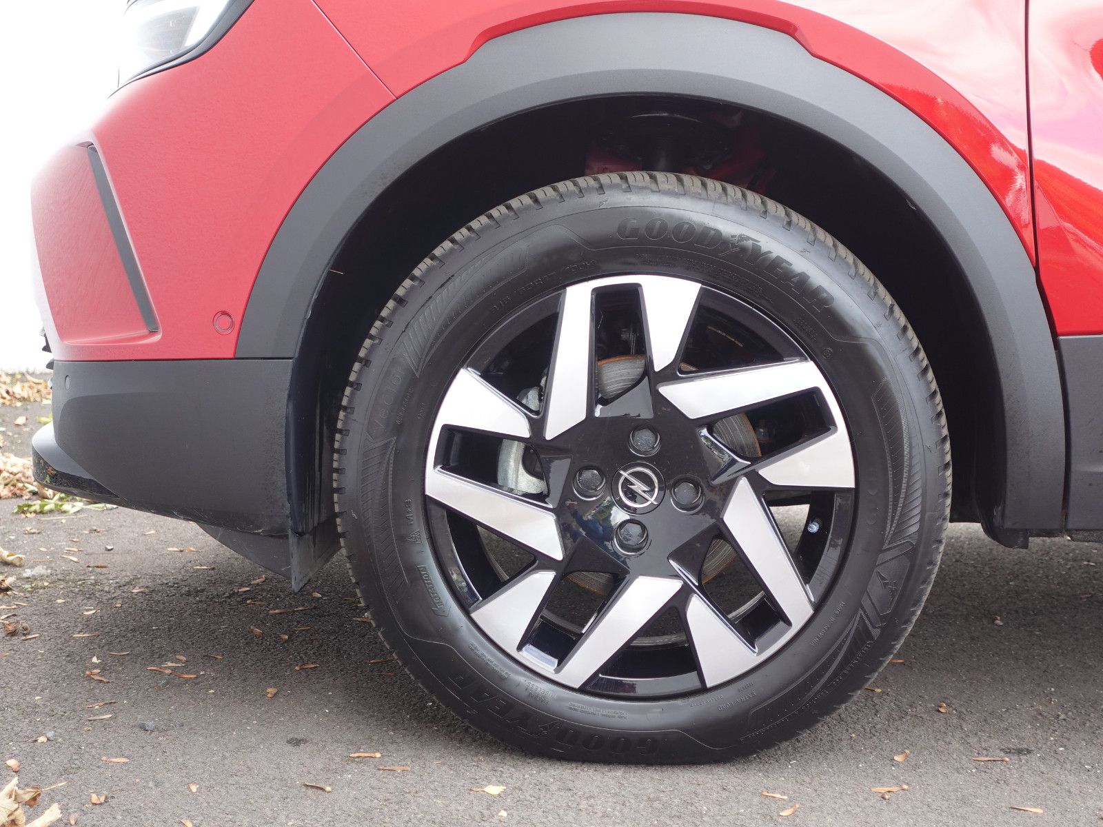 Fahrzeugabbildung Opel Mokka 1.2Turbo GS Allwetter,Sitzh.,Kamera,PDC