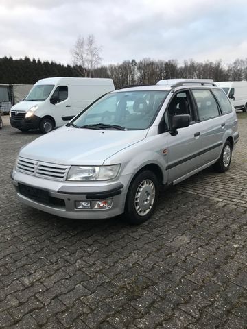 Mitsubishi Space Wagon2,4-150psBensinAutomatik,Klima,6Sitze