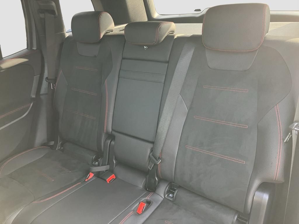 Fahrzeugabbildung Mercedes-Benz GLB 200 d AMG*Night*KeyLess*EASYPACK*PDC*RFK*AHK