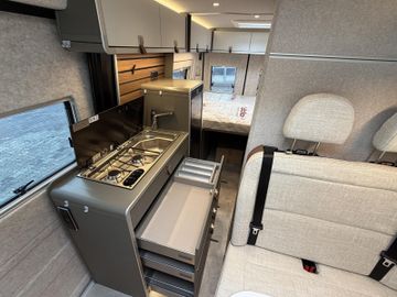 HYMER ERIBA HYMERCAR Yellowstone 601 LED 8G Pluspaket Style Router