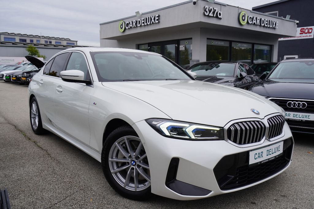 Image of BMW 330