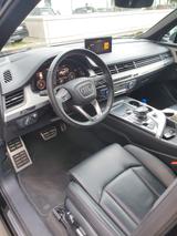 Audi Q7 3.0 TDI quattro Voll (S)- TÜV und Bremsen NEU - Audi Q7 Gebrauchtwagen in Berlin