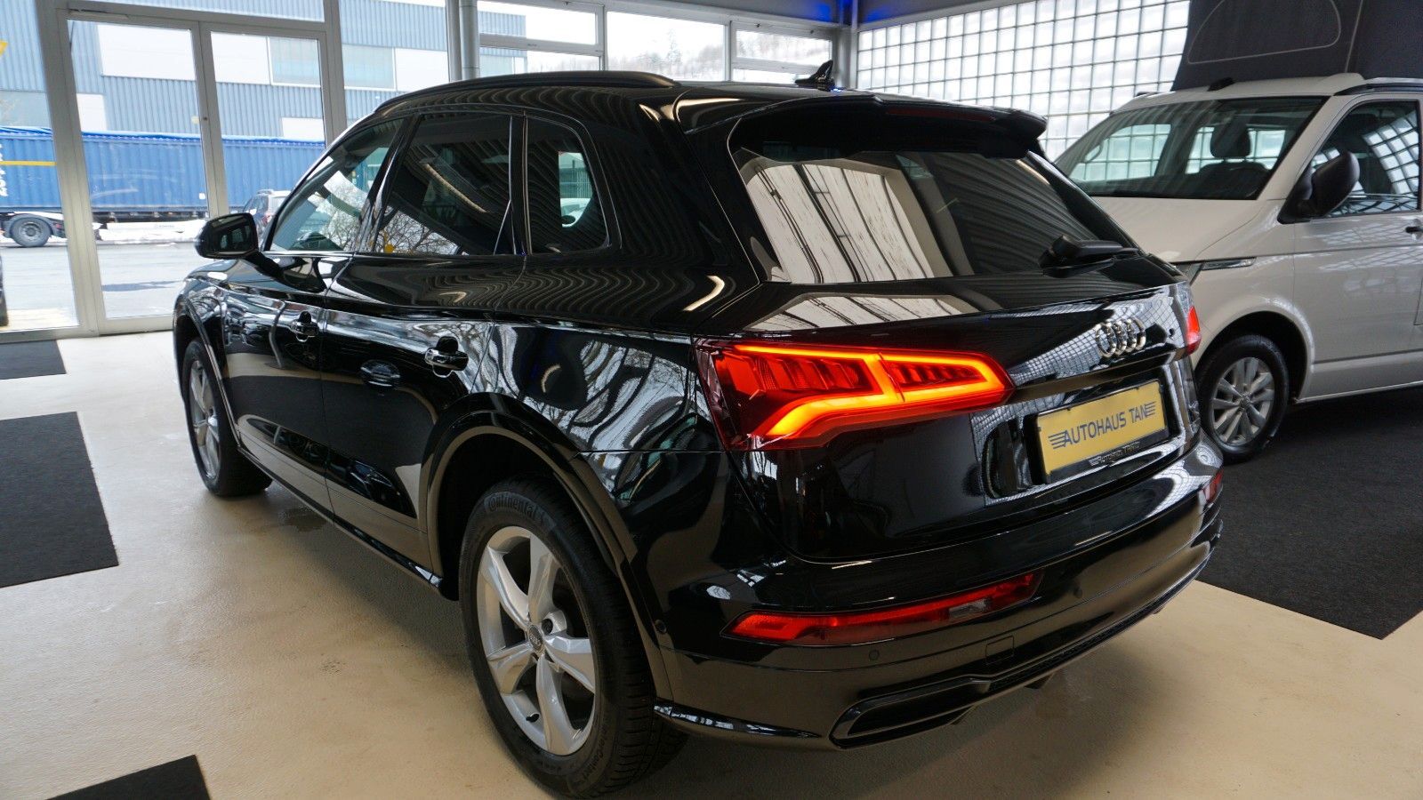 Fahrzeugabbildung Audi Q5 40 TDI quattro sport S line  Plus *VIRTUAL*