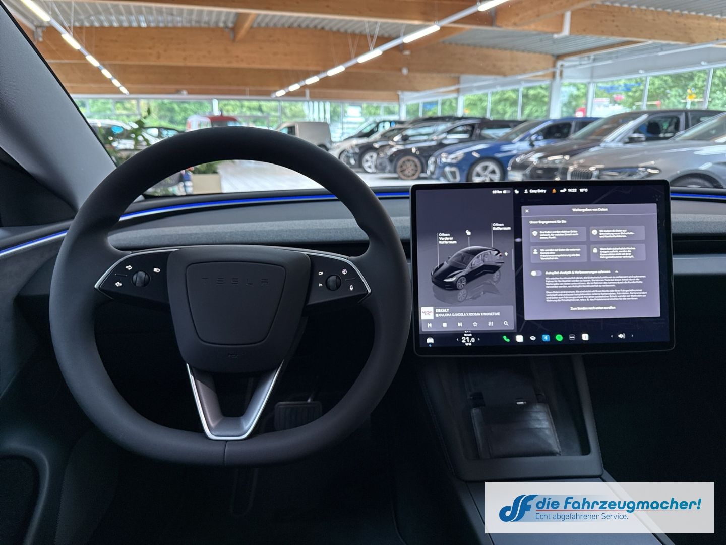 Fahrzeugabbildung Tesla Model 3 Long Range Dual AWD Soundsystem ACC El.