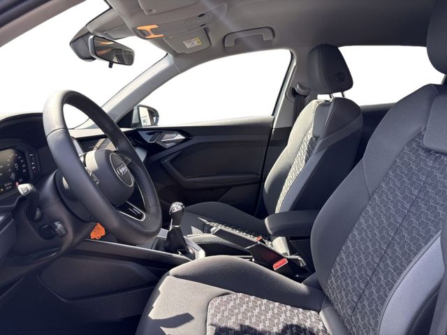 A1 Sportback 30 TFSI ADVANCED VCP+NAVI+SMARTPHON