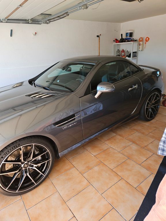 Mercedes-Benz SLK 55 AMG