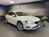 Volvo V60 Kombi T3 R-Design Kinetic Business Sensus - Volvo: Business