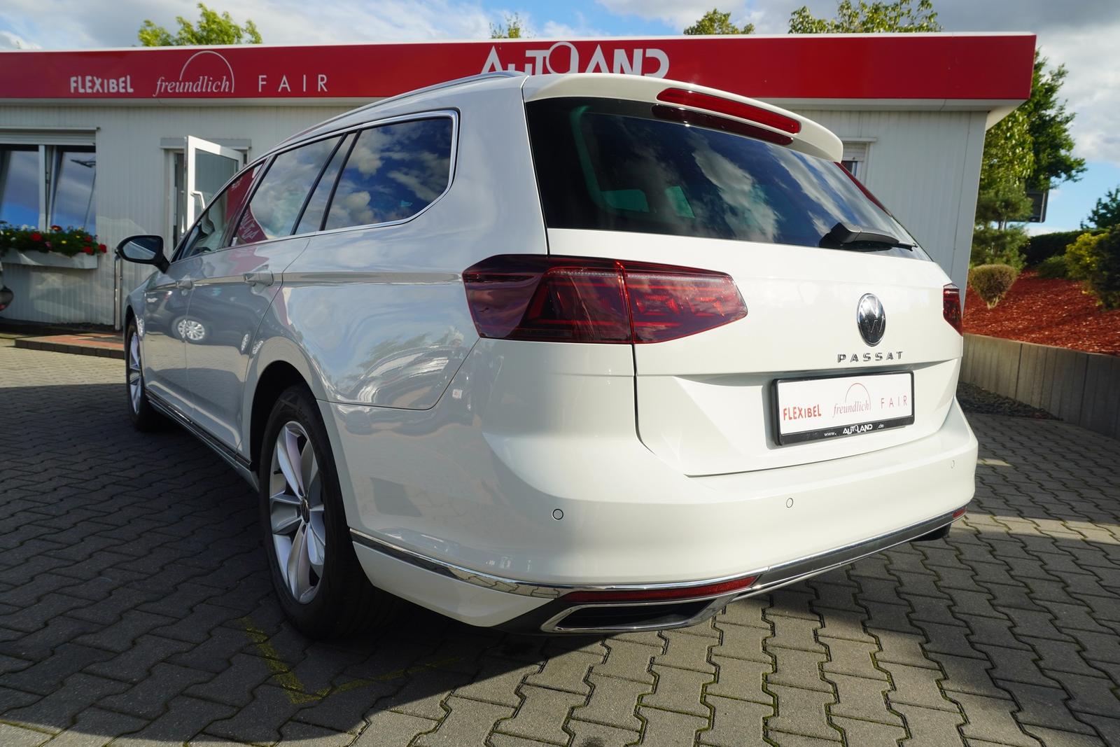 Volkswagen Passat 1.5 TSI Elegance LED Sitzheizung, миниатюра 4