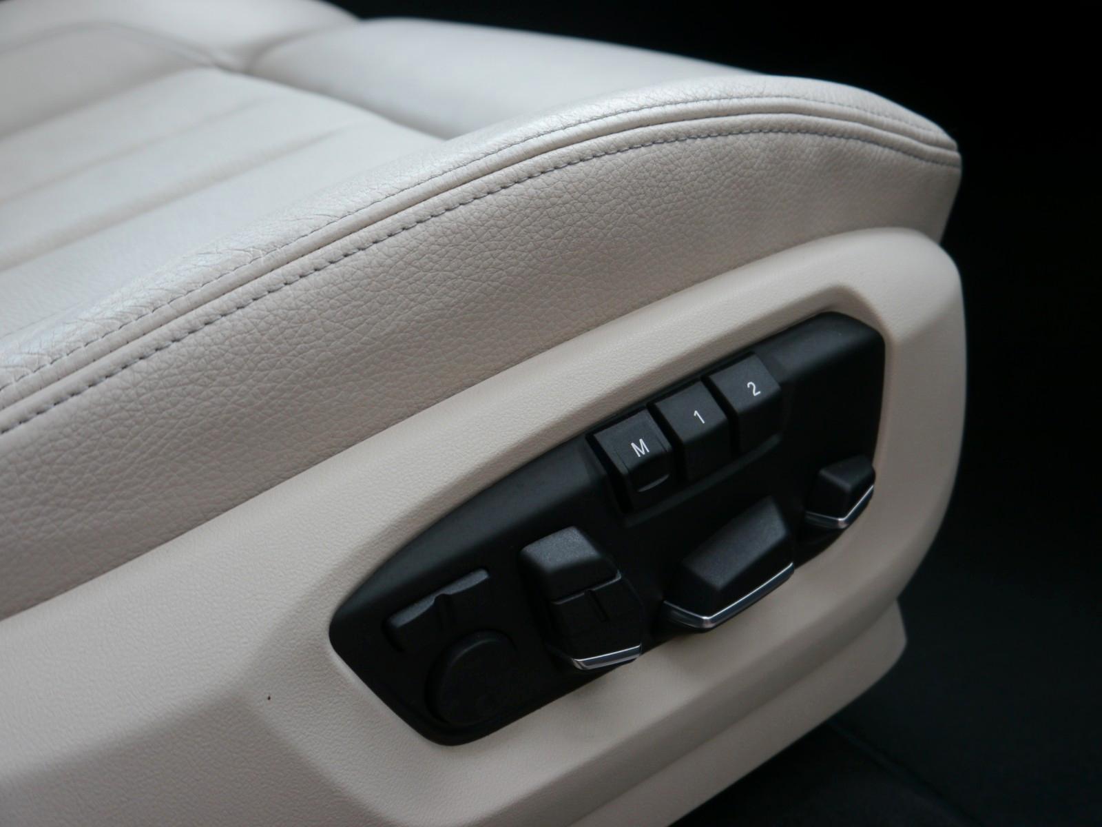 BMW X5 M50d F15 381 ch • BVA • H&K • Surround View • Head-Up Display