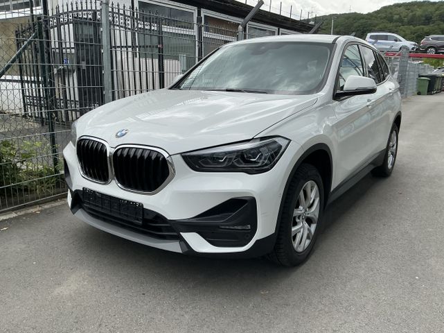 BMW X1 18d Advantage sDrive Navi R.Cam AHK LED SHZ