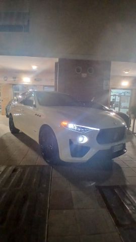 Maserati Levante GRAN LUSSO